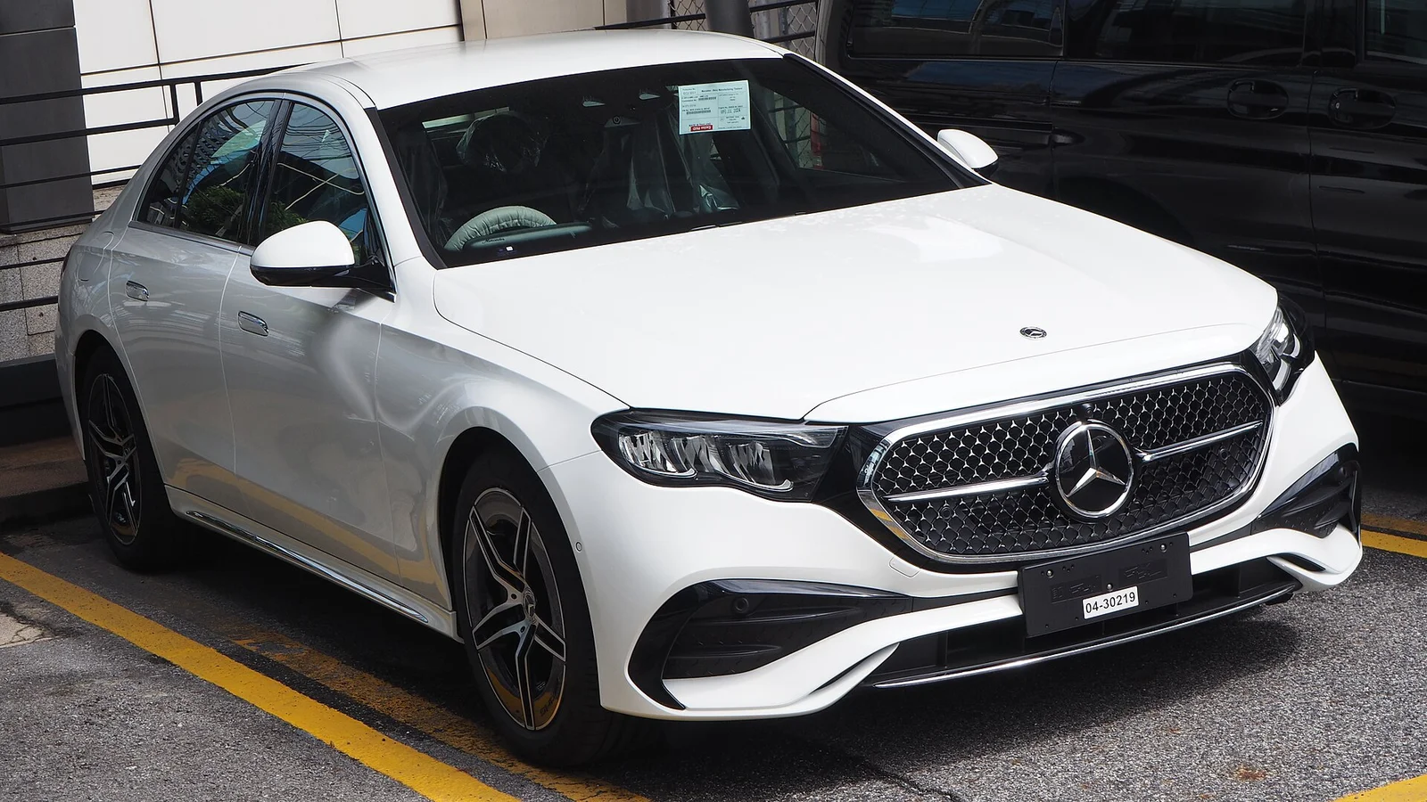2024 Mercedes-Benz E-Class E220d AMG Line in Thonburi Phanich Lumpini, Bangkok, Thailand.